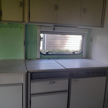 Caravan Vlinder Rouveen Екстериор снимка